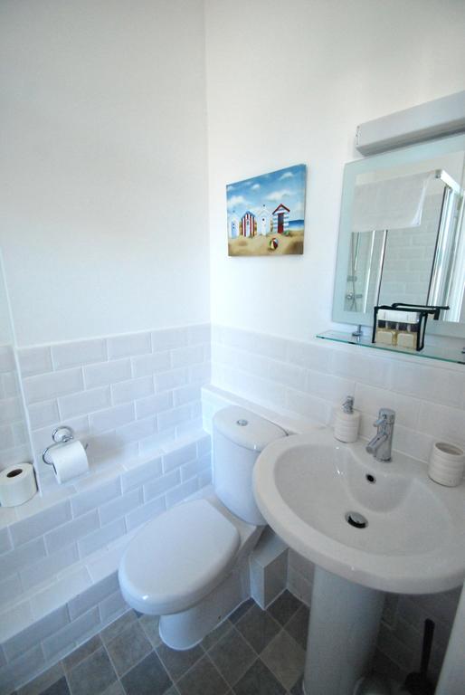 Southern Breeze Lodge - Adults Only Bournemouth Room photo