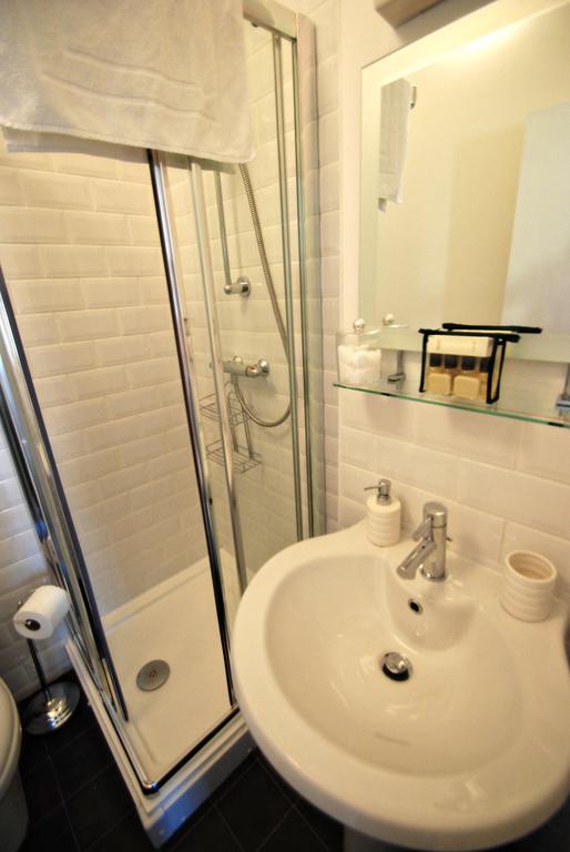 Southern Breeze Lodge - Adults Only Bournemouth Room photo